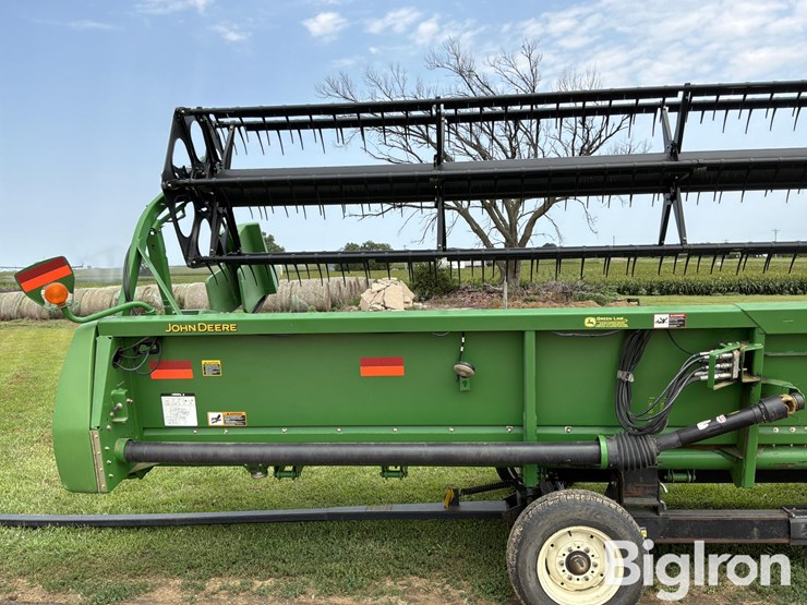 2009-john-deere-630f-image-11