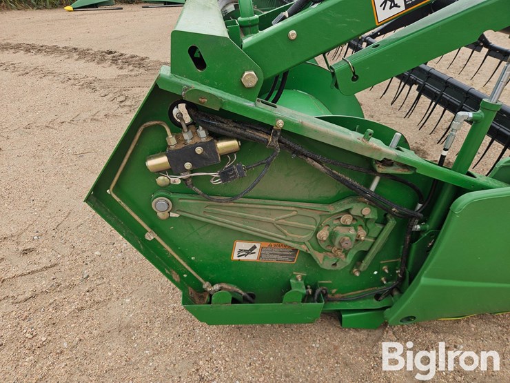 2009-john-deere-625f-image-18
