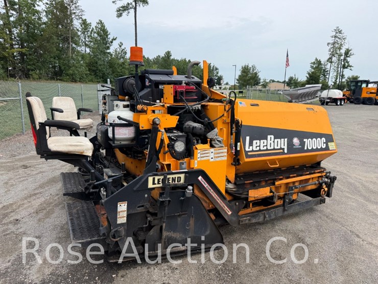 2022-leeboy-7000c-image-2