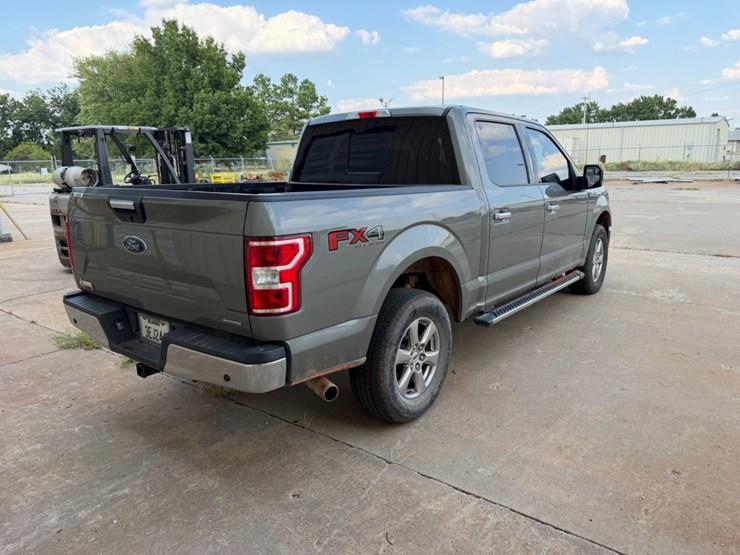 2019-ford-f150-xlt-image-4