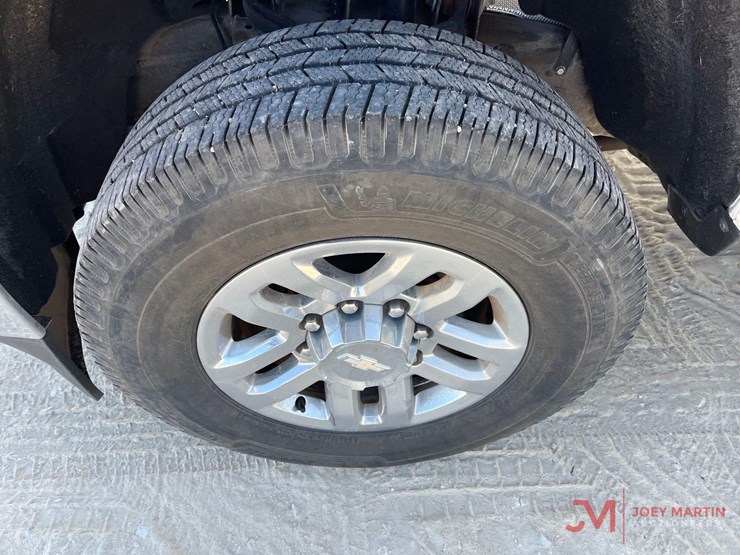2019-chevrolet-2500-image-5
