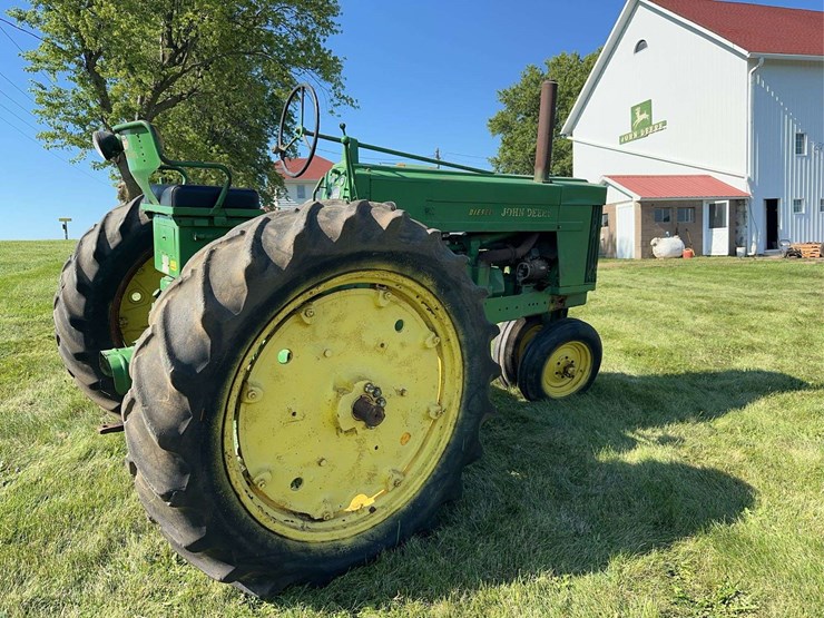 john-deere-70-image-5