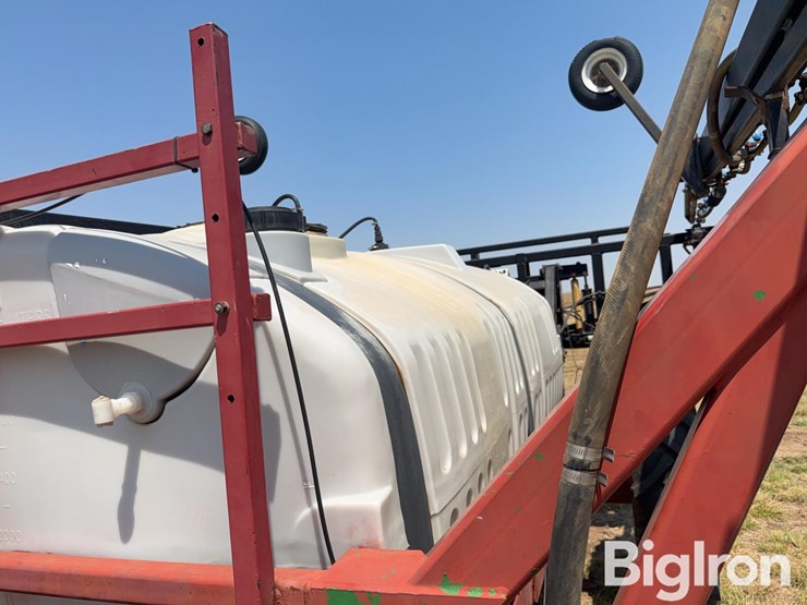trail-master-90’-pull-type-sprayer-image-17