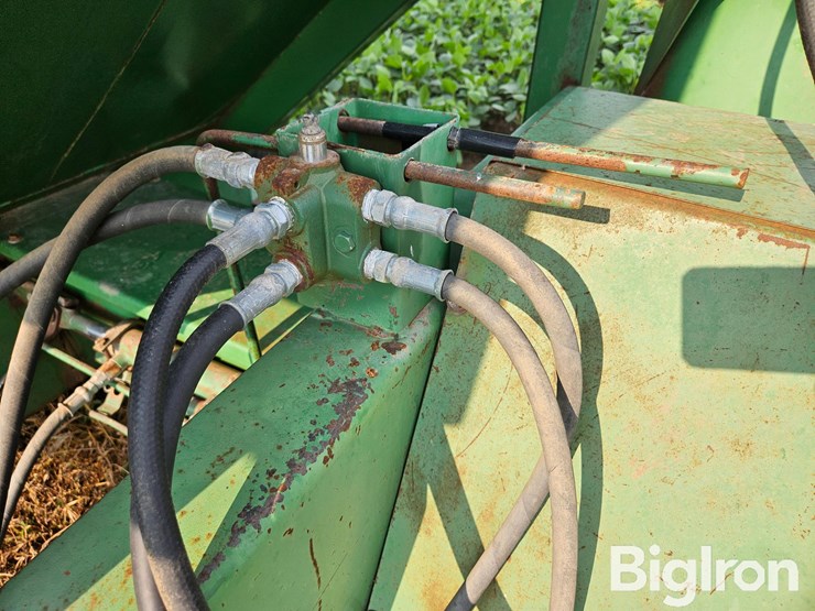 john-deere-400-image-15