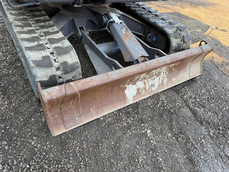 2019-mecalac-6mcr-image-10