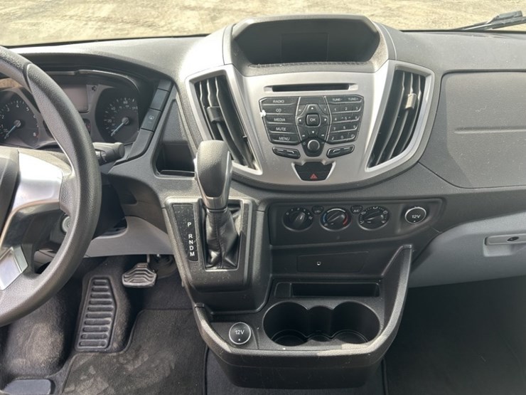 2018-ford-transit-image-16