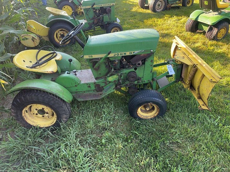 john-deere-110-image-4