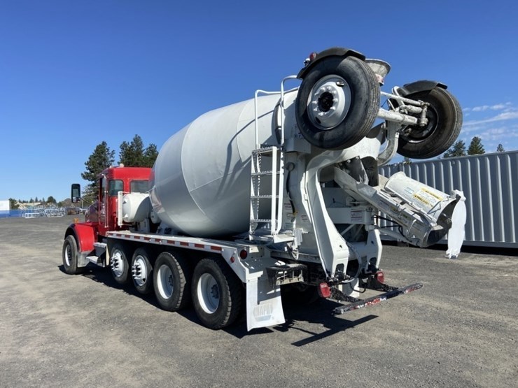 2004-kenworth-w900-image-3