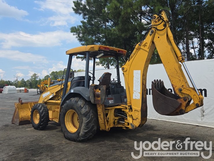 deere-310g-image-3