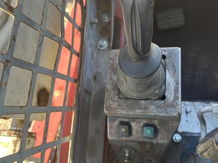 takeuchi-tl140-image-14