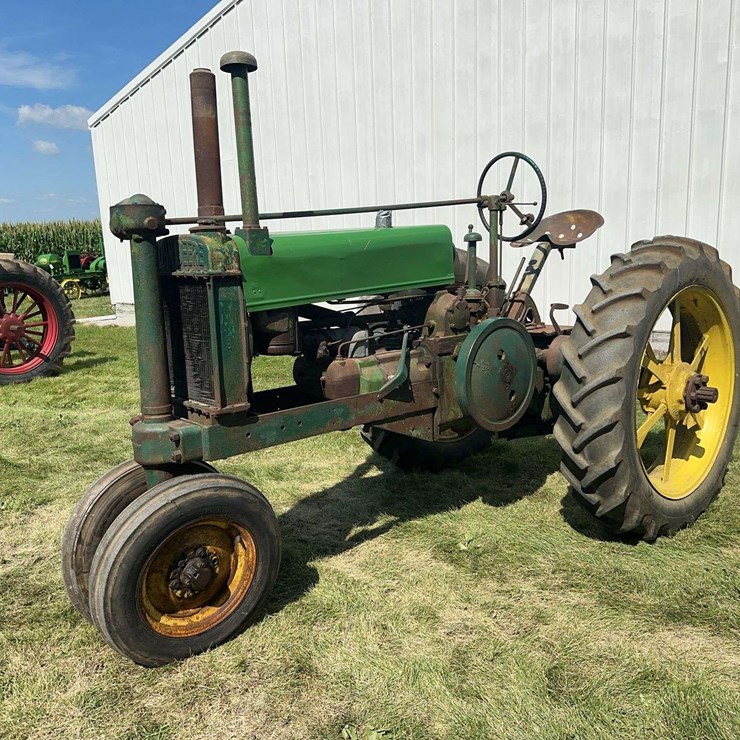 JOHN DEERE A