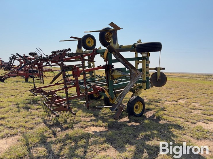noble-32’-field-cultivator-image-5