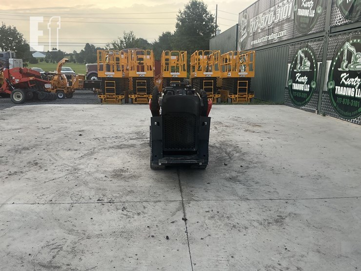 2021-kubota-scl1000-image-3