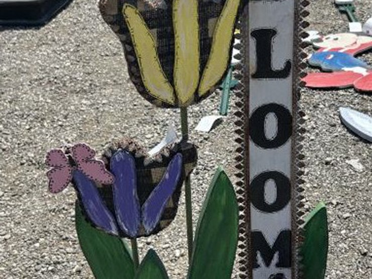 #74-•-custom-wood-art---floral-arrangement-w/-bloom's-image-1