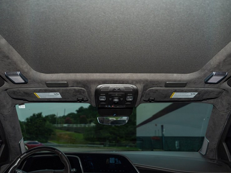 2024-cadillac-escalade-esv-image-54