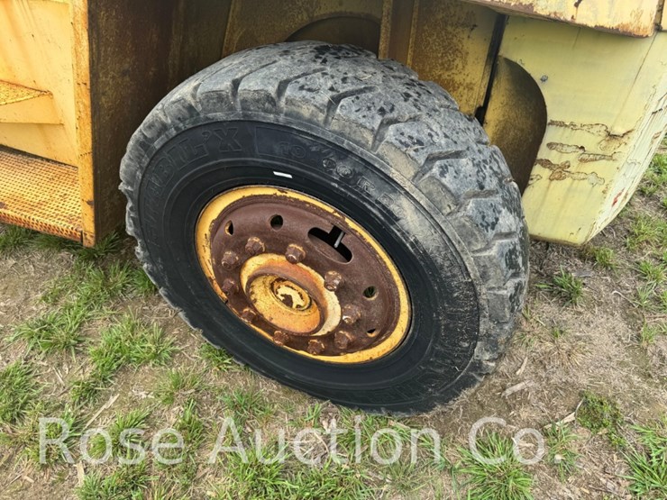 1993-hyster-h210xl-image-3