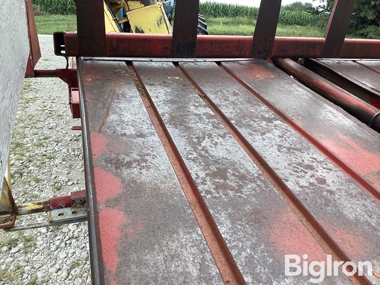 new-holland-stackliner-1034-image-10