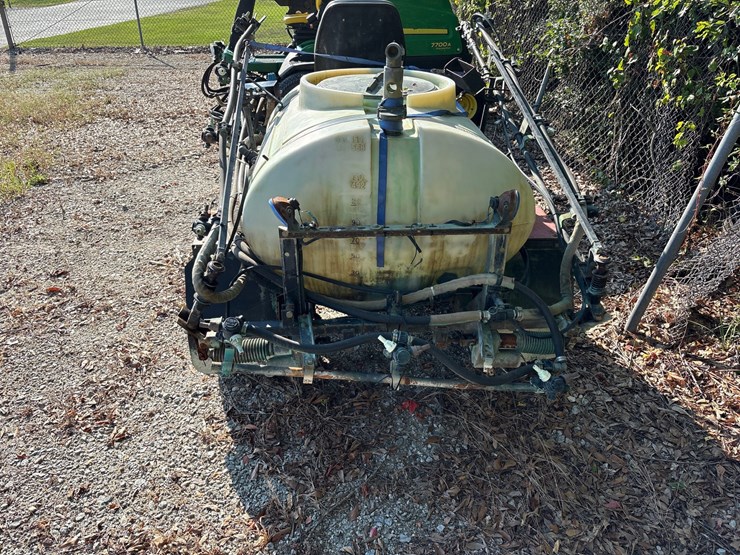 #1053-•-toro-1100-sprayer-image-4
