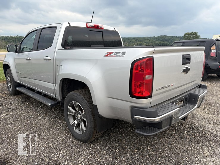 2017-chevrolet-colorado-image-3