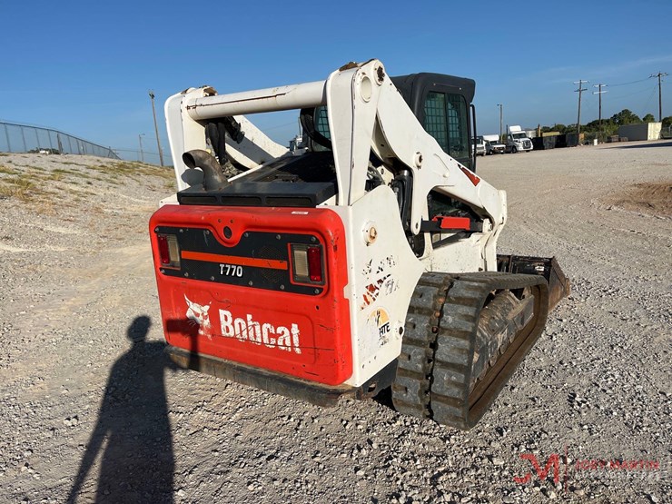 2019-bobcat-t770-image-2