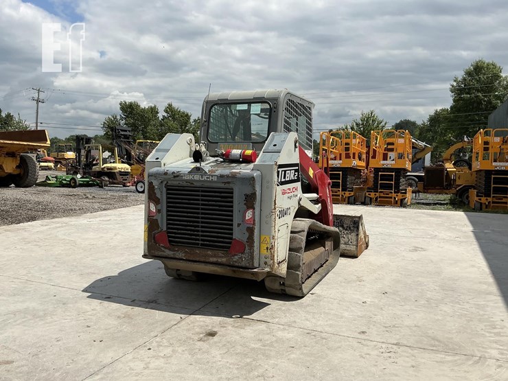 2020-takeuchi-tl8r2-image-4