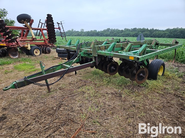 1984-john-deere-712-image-1