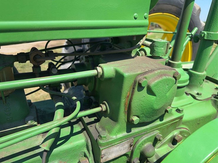 john-deere-b-image-37