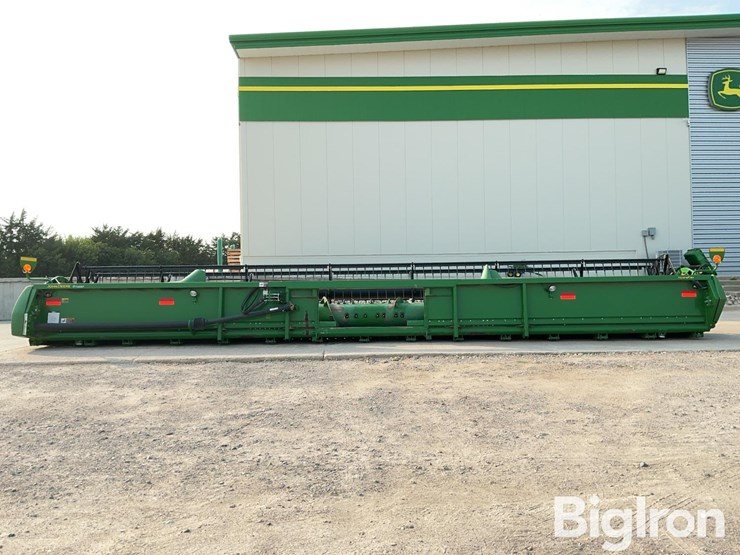 2017-john-deere-635f-image-6