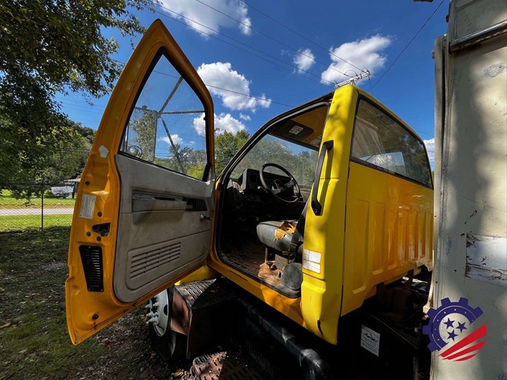1998-gmc-c7500-s/a-boom-truck-image-60