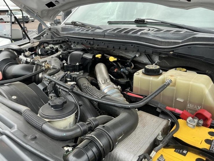 2019-ford-f550-image-11