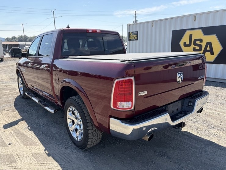 2017-ram-1500-laramie-image-6