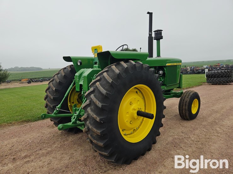 1970-john-deere-4520-image-5