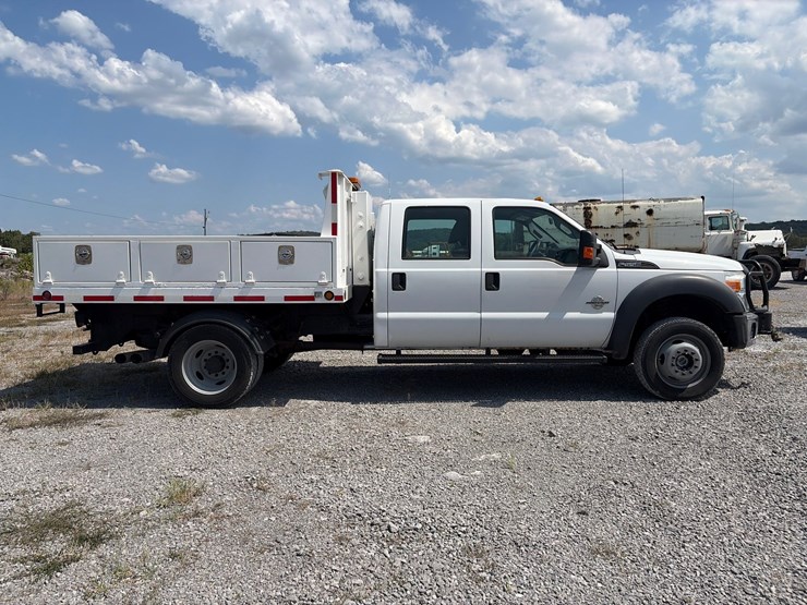 2012-ford-f550-image-9