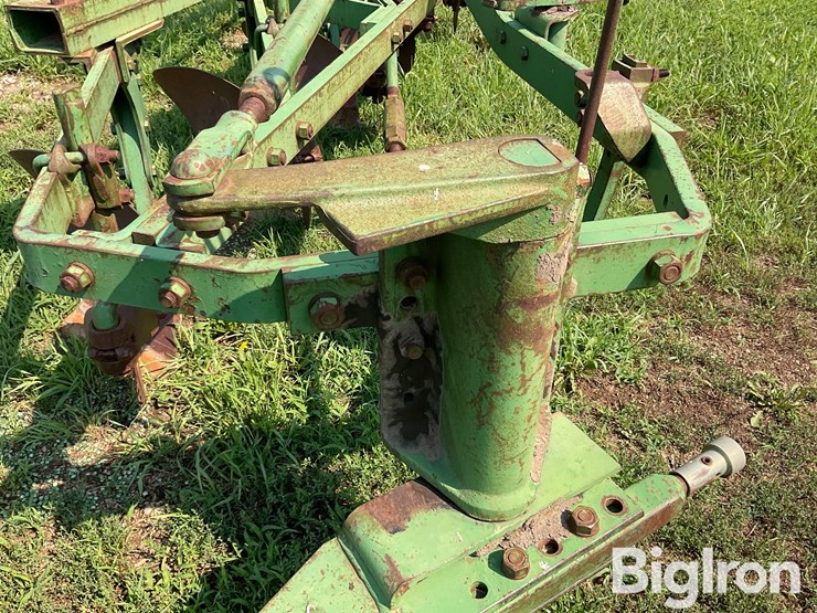john-deere-5-image-12