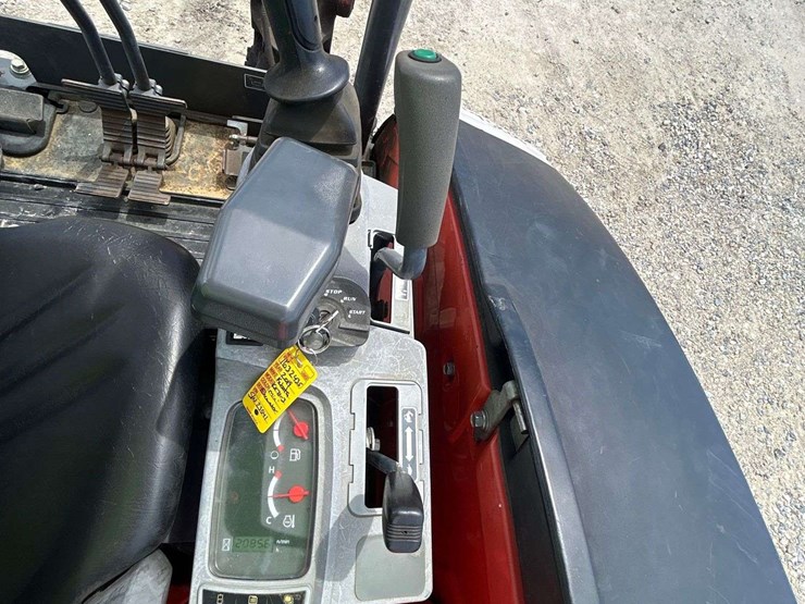 2019-kubota-kx71-3s-image-27
