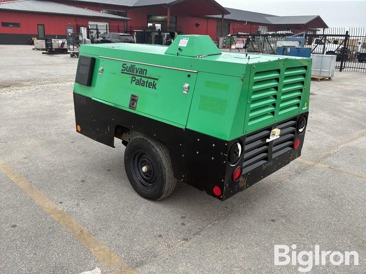 2016-massey-ferguson-730-image-7