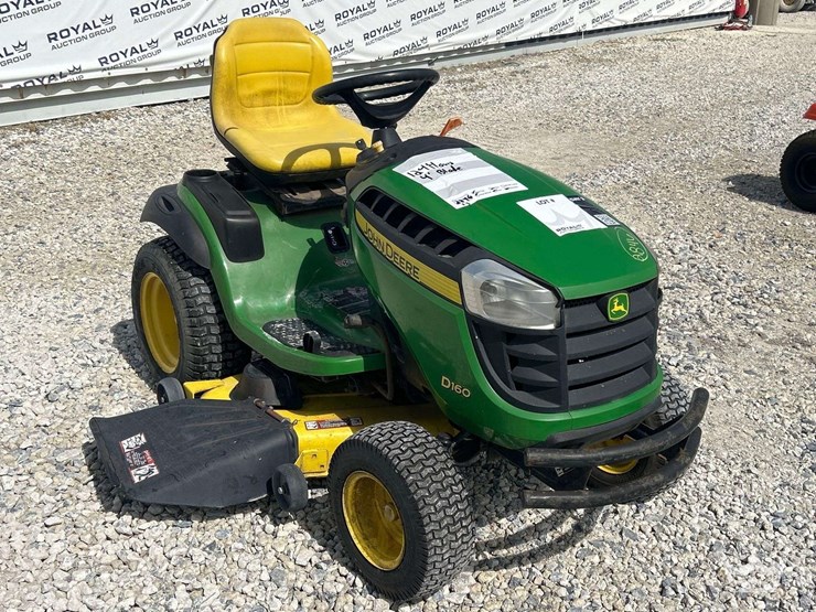 john-deer-48in-riding-mower.-image-2