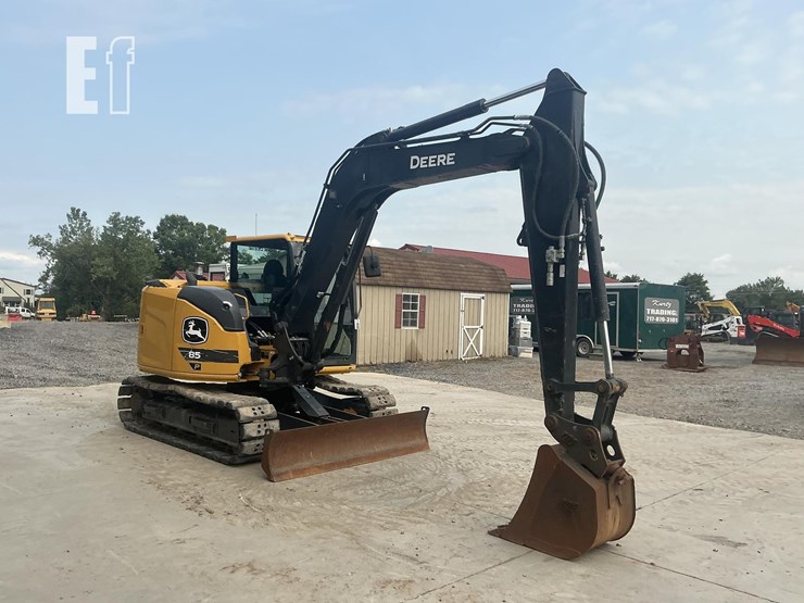 2023-deere-85-p-tier-image-6
