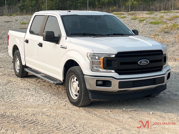 2019-ford-f150-xl-image-1