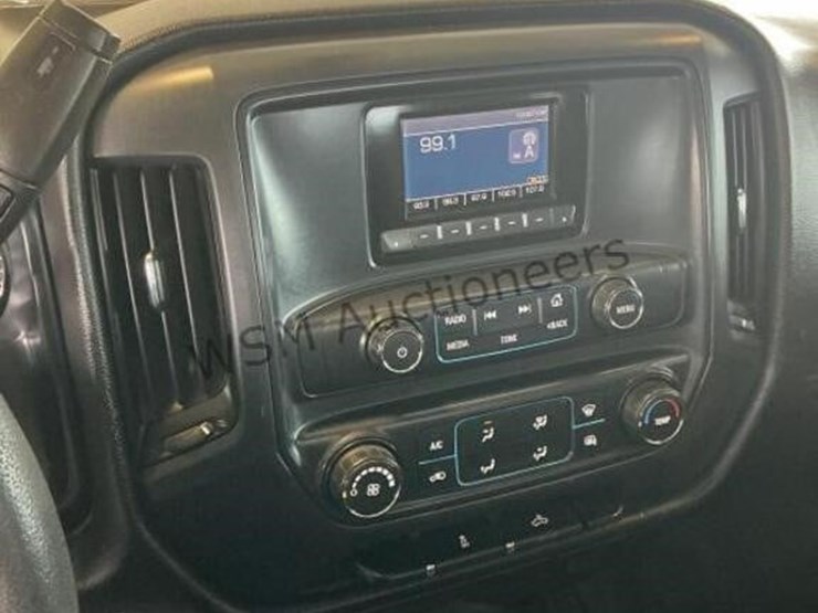 2014-chevrolet-silverado-1500-image-19
