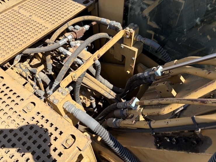 2003-caterpillar-315c-image-32
