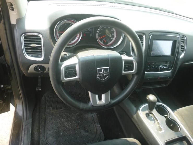 2013-dodge-durango-image-10