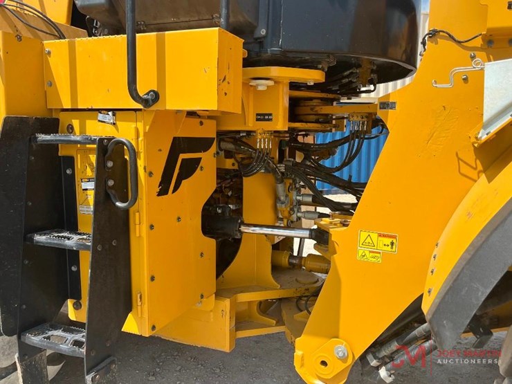 2021-caterpillar-980m-image-12
