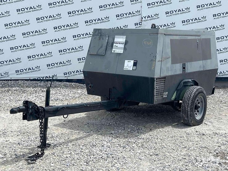 2006-sullair-towable-air-compressor-image-1