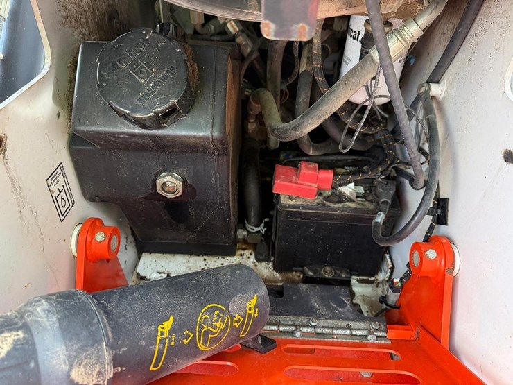 2021-bobcat-mt100-image-16