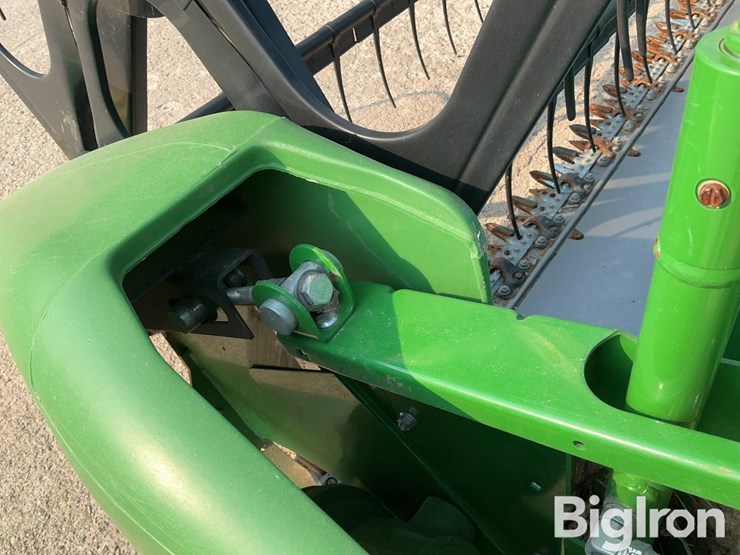2017-john-deere-635f-image-15