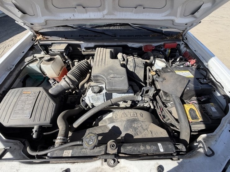 2012-chevrolet-colorado-lt-image-12