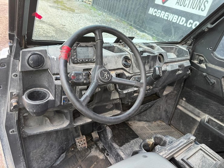 2022-bobcat-uv34-image-16