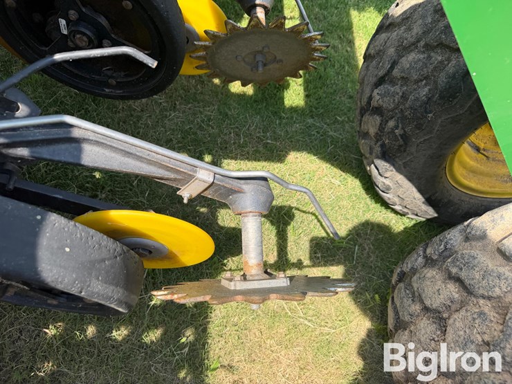 2012-john-deere-1590-image-9