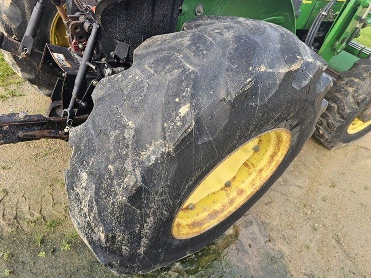 john-deere-5205-image-8